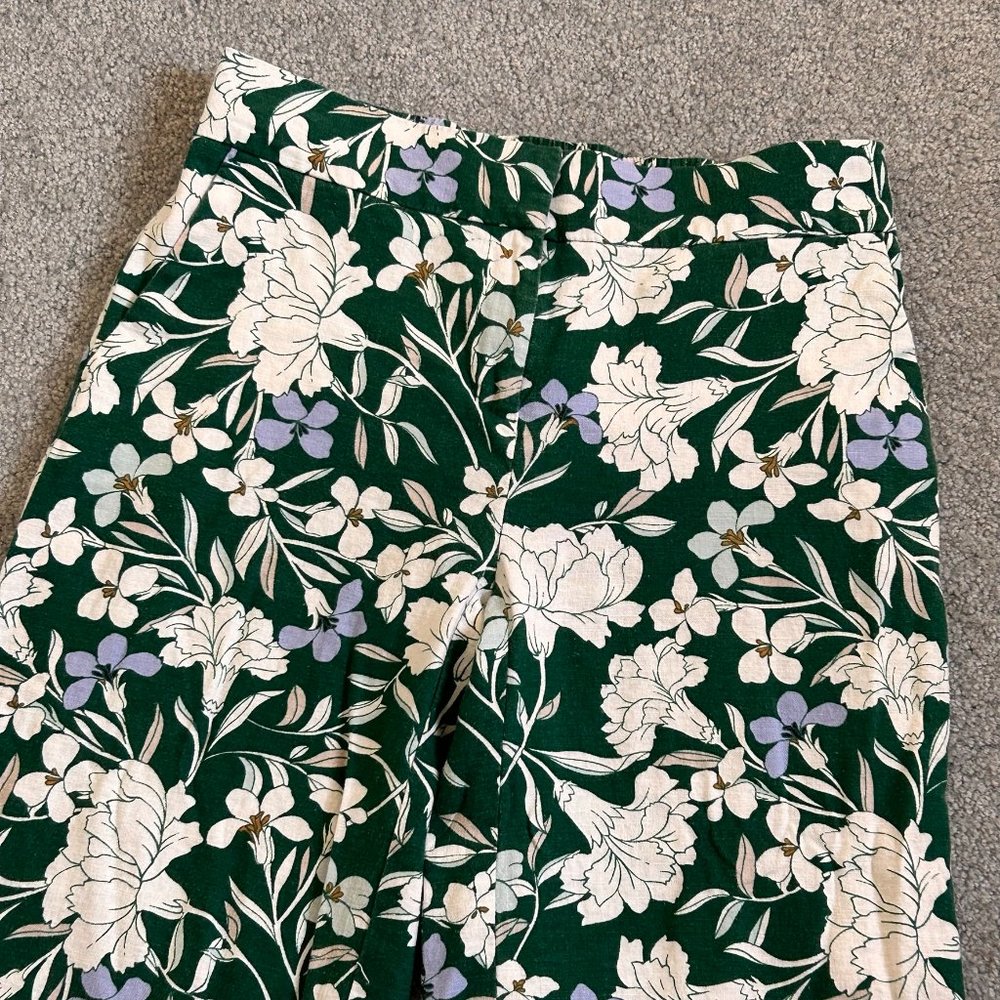 - Ann Taylor Cropped Floral Pants for Spring and Summer US Zero - Q425 - Picture 5 of 7